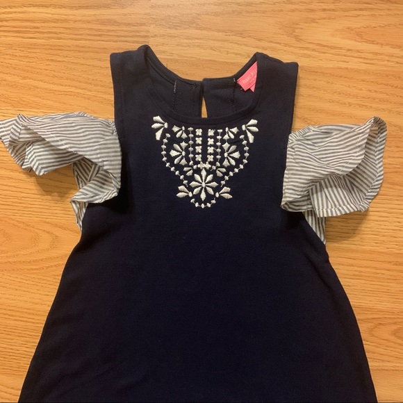 Peek-A-Boo Flare Sleeve Dress - Picture 2 of 7